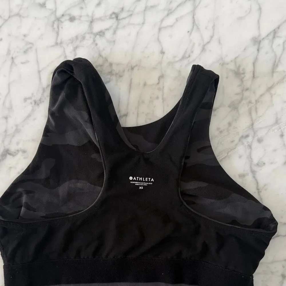 Women's Athleta Conscious Crop Camouflage Sports Bra Sz XS Buttery Soft